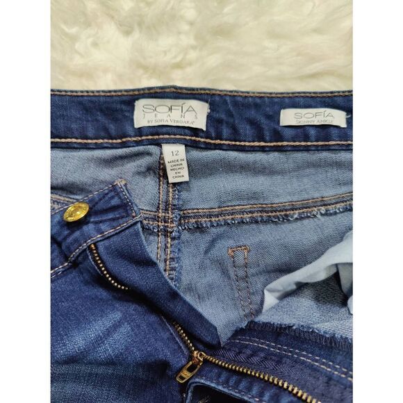 Sofia Vergara Jeans medium wash skinny ankle jeans with gold studs, women's size - Picture 4 of 4